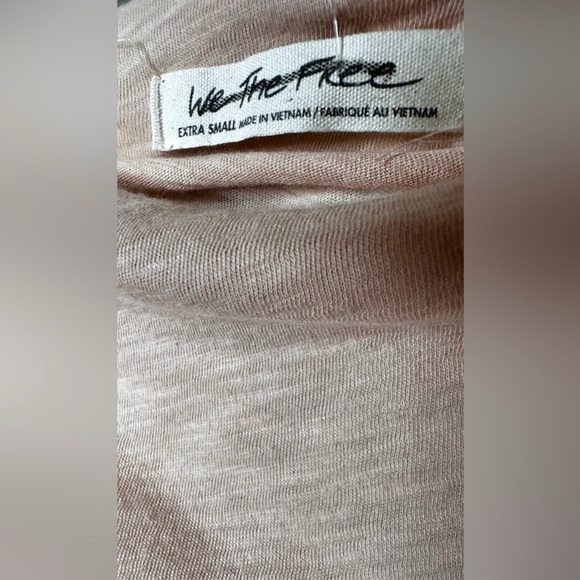 🦋Kimmi Long Sleeve by Free People We the free Peach color SZ XS NWOT - Picture 6 of 6